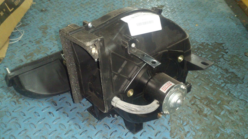 картинка ОТОПИТЕЛЬ В СБОРЕ 12V FOTON 1039  1B18081100010