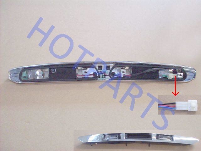 картинка ФОНАРЬ ПОДСВЕТКИ НОМЕРНОГО ЗНАКА В СБОРЕ С ХРОМ. НАКЛАДКОЙ GW PERI  4108100-M16