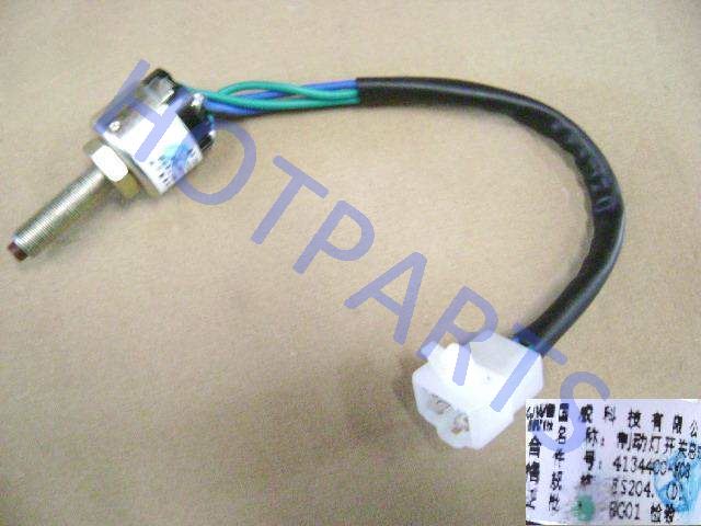 картинка ДАТЧИК СТОП СИГНАЛА (4 КОНТАКТА) HOVER ДИЗЕЛЬ, WINGLE, COOLBEAR, FLORID  4134400-K08