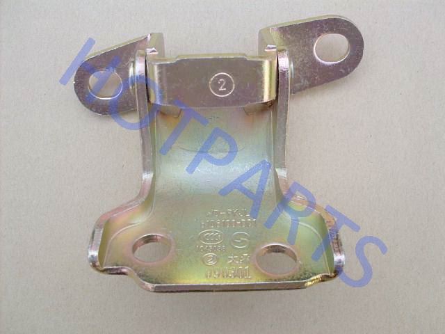 картинка ПЕТЛЯ №2 ВЕХНЯЯ ПЕРЕДНЕЙ ЛЕВОЙ ДВЕРИ GW DEER SAFE  6106100-D01