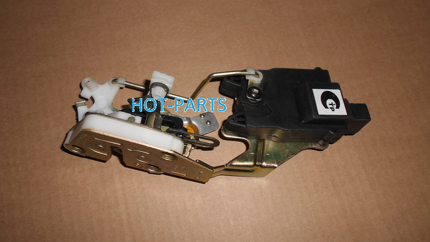 картинка ЗАМОК ЗАДНЕЙ ПРАВОЙ ДВЕРИ (EX) LF SMILY -- не разобрано 2 F6205210